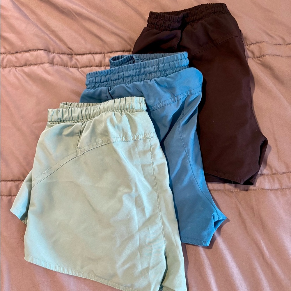 Set of 3 - Old Navy Active lined Running Shorts, size small
